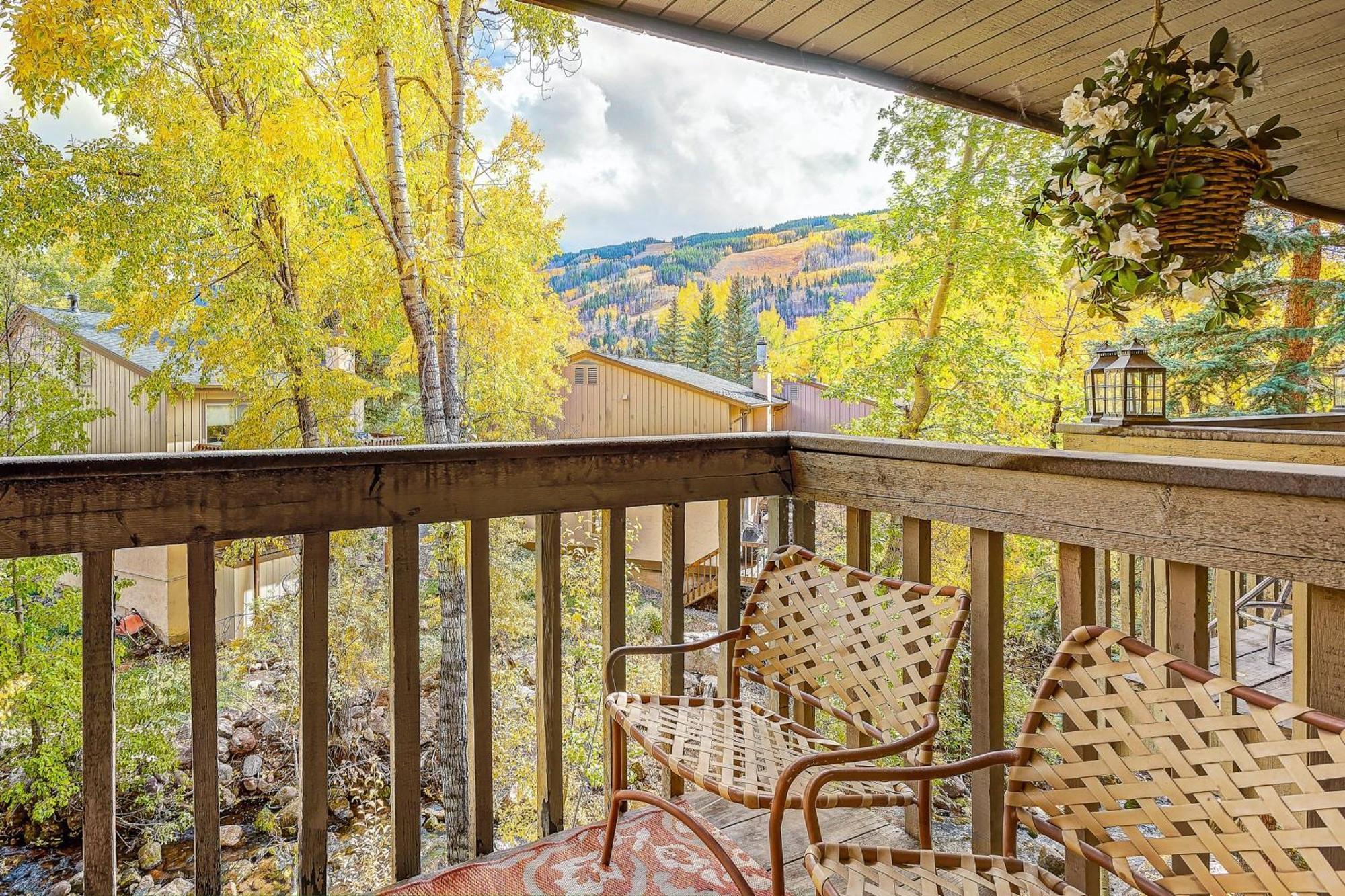 Peaceful Creek View From The Deck! Walk To Shuttle Villa Vail Exterior foto